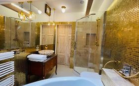 Loft W Rynku Z Jacuzzi
